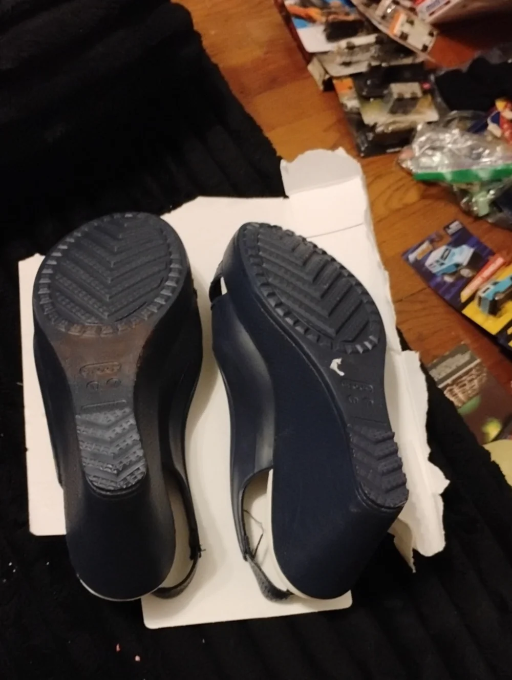 CROCS NAVY BLUE PEEP TOE SLING BACK WEDGE SANDALS EXCELLENT CONDITION